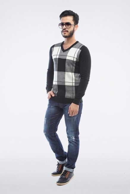 Van Heusen Grey & White Checks Sweater Van Heusen Grey & White Checks Sweater