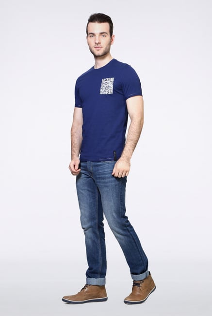 Van Heusen Blue Solid Crew T Shirt Van Heusen Blue Solid Crew T Shirt