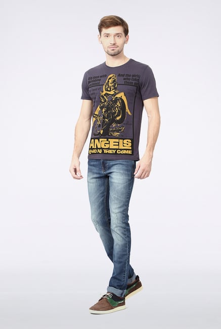 Van Heusen Purple Graphic Crew T Shirt Van Heusen Purple Graphic Crew T Shirt