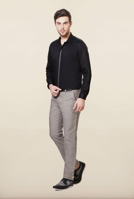 Van Heusen Black Solid Casual Shirt Van Heusen Black Solid Casual Shirt