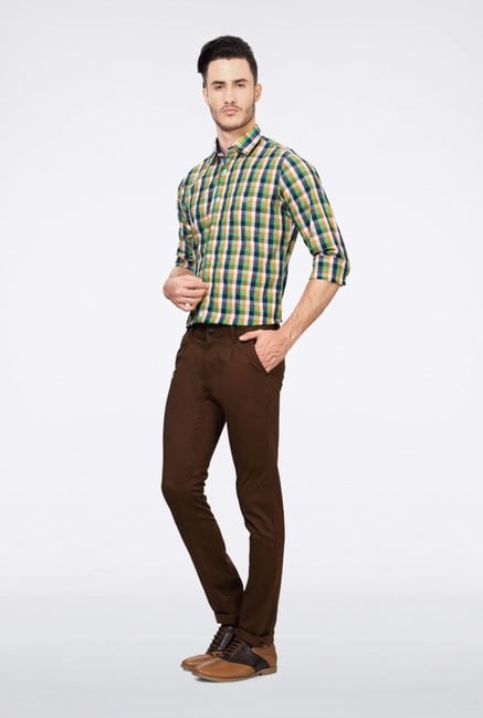 Van Heusen Brown Solid Chinos Van Heusen Brown Solid Chinos