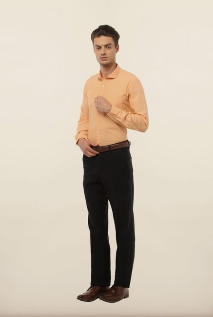 Van Heusen Peach Formal Shirt Van Heusen Peach Formal Shirt