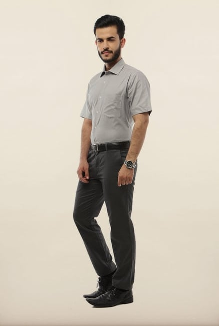 Van Heusen Grey Checks Formal Shirt Van Heusen Grey Checks Formal Shirt