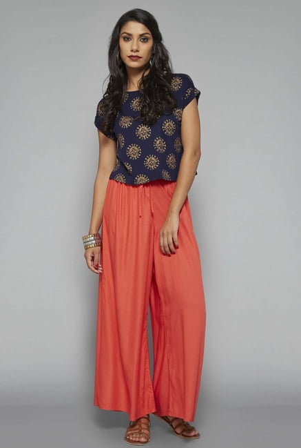 Bombay Paisley Navy Printed Regular Fit Top Bombay Paisley Navy Printed Regular Fit Top