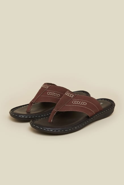 Mochi Brown Leather Thong Sandals Mochi Brown Leather Thong Sandals
