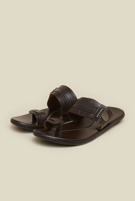 Mochi Brown Toe Ring Leather Sandals Mochi Brown Toe Ring Leather Sandals