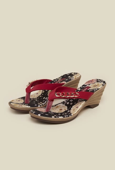 Mochi Red Thong Wedges Mochi Red Thong Wedges