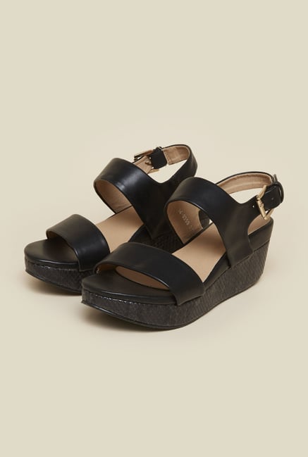 Mochi Black Platform Sandals Mochi Black Platform Sandals