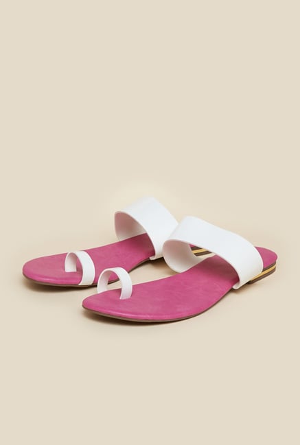 Mochi White Toe Ring Sandals Mochi White Toe Ring Sandals