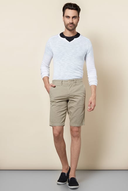 celio* Beige Solid Shorts celio* Beige Solid Shorts