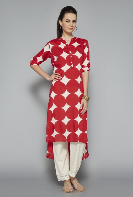 Utsa Red Printed Kurta Utsa Red Printed Kurta