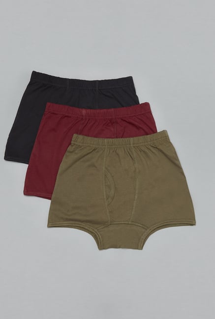 Westsport Black, Red & Olive Cotton Trunks (Pack Of 3) Westsport Black, Red & Olive Cotton Trunks (Pack Of 3)