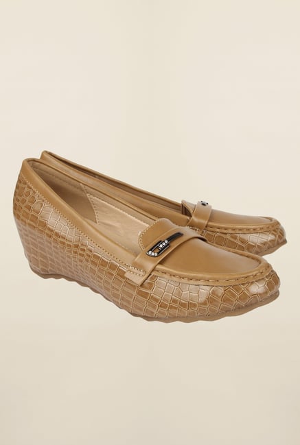 Cobblerz Beige Wedge Shoes Cobblerz Beige Wedge Shoes
