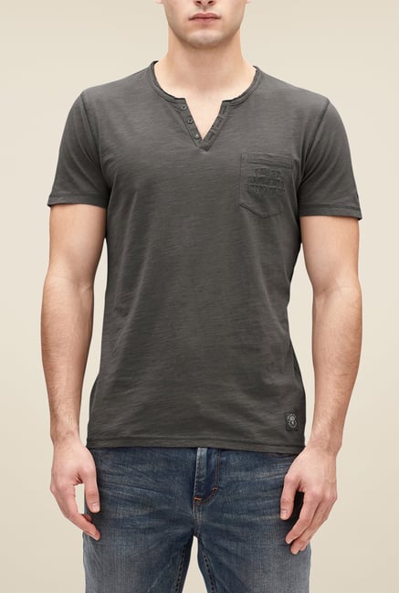 s.Oliver Grey Solid T Shirt s.Oliver Grey Solid T Shirt