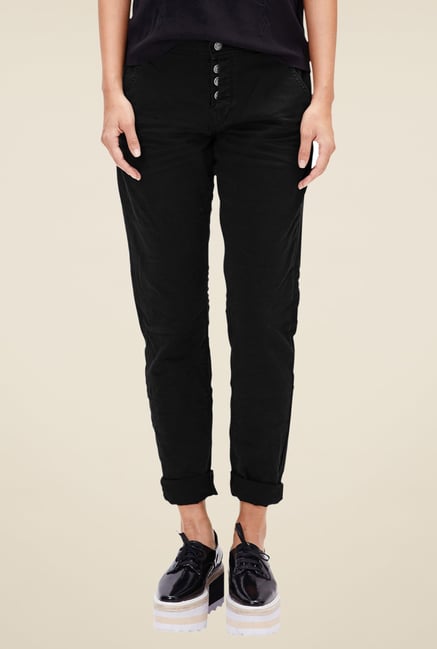 s.Oliver Black Solid Jeans s.Oliver Black Solid Jeans
