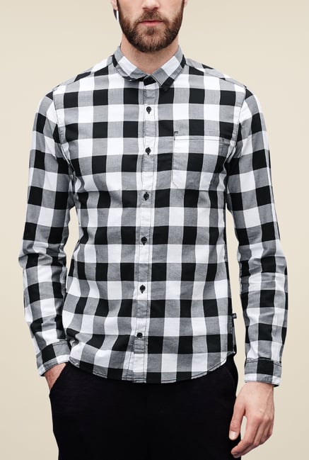 s.Oliver White & Black Checks Shirt s.Oliver White & Black Checks Shirt