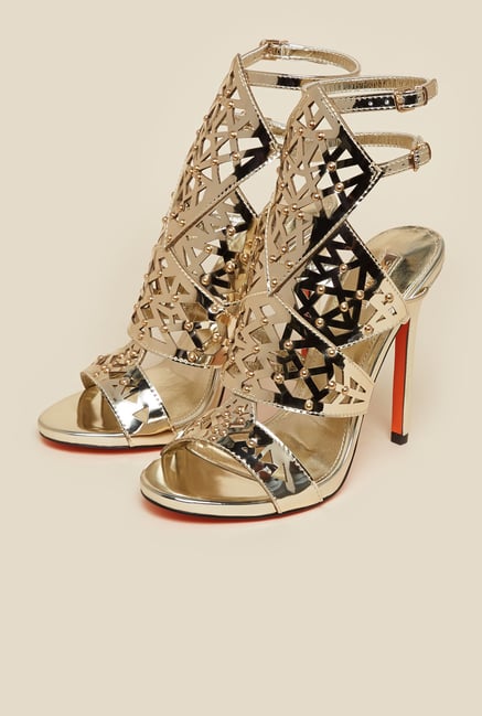 Carvela by Kurt Geiger Gold Goose Sandals Carvela by Kurt Geiger Gold Goose Sandals