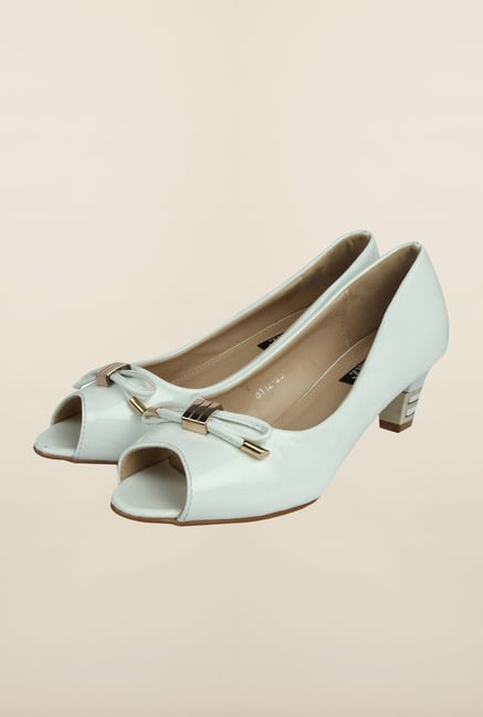 Cobblerz White Peep Toe Shoes Cobblerz White Peep Toe Shoes