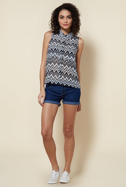 Zudio Blue Solid Shorts Zudio Blue Solid Shorts