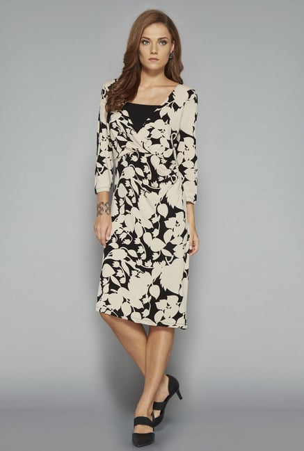 Wardrobe Beige Lily Dress Wardrobe Beige Lily Dress