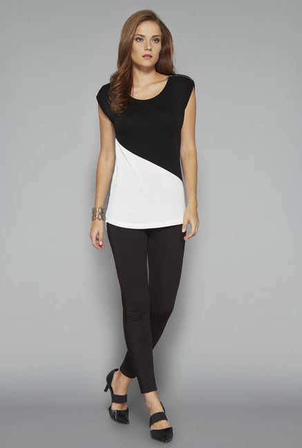 Wardrobe Black & White Renne Top Wardrobe Black & White Renne Top