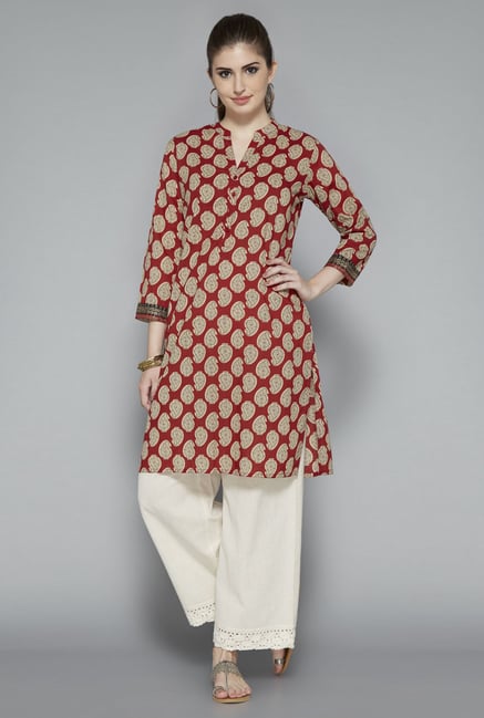 Utsa Maroon Paisley Printed Kurta Utsa Maroon Paisley Printed Kurta