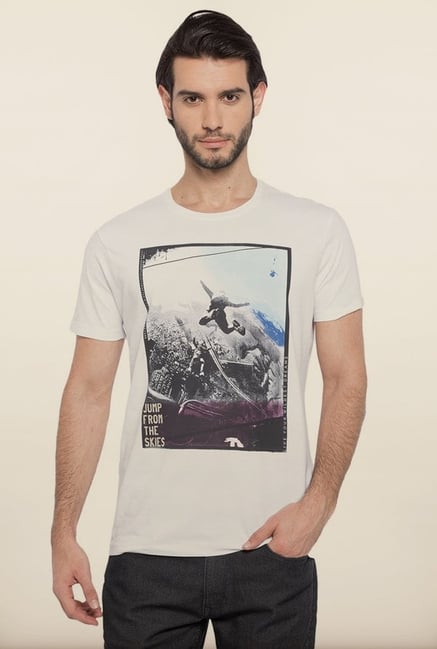 Spykar White Slim Fit T shirt Spykar White Slim Fit T shirt