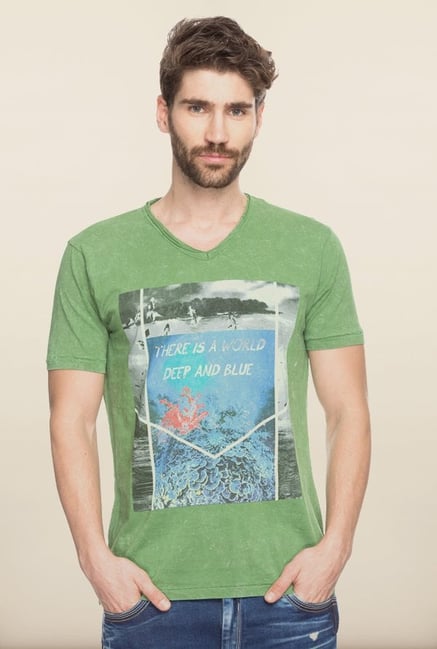 Spykar Green Graphic Printed Slim Fit T shirt Spykar Green Graphic Printed Slim Fit T shirt