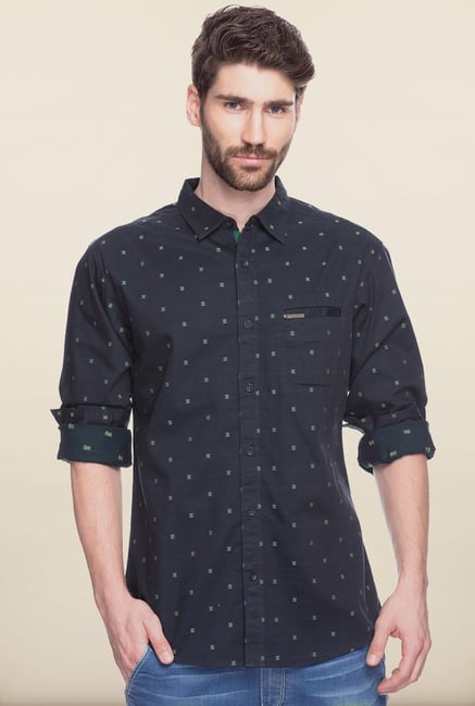 Spykar Black Printed Regular Fit Casual Shirt Spykar Black Printed Regular Fit Casual Shirt