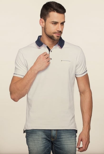 Spykar White Solid Slim Fit T shirt Spykar White Solid Slim Fit T shirt