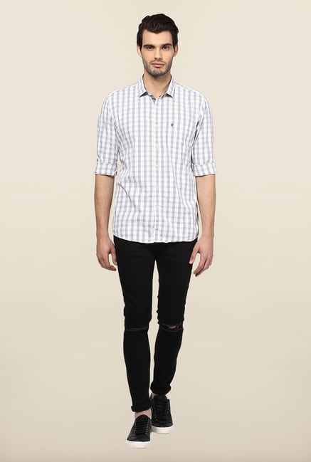 Turtle White And Black Checks Casual Shirt Turtle White And Black Checks Casual Shirt