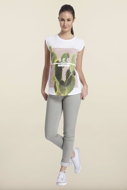 Only White Graphic Printed Cotton T-shirt Only White Graphic Printed Cotton T-shirt