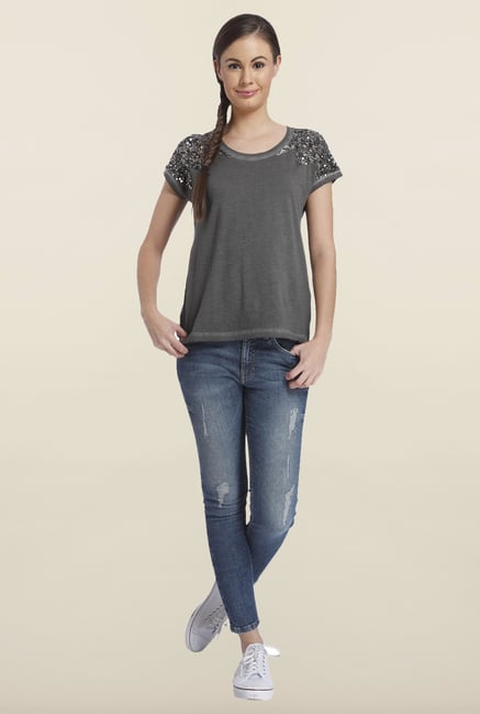 Only Phantom Embellished T-shirt Only Phantom Embellished T-shirt