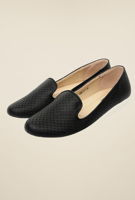 Solovoga Kcas Black Shoes Solovoga Kcas Black Shoes
