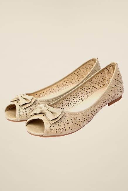 Solovoga Habow Beige Flat Shoes Solovoga Habow Beige Flat Shoes