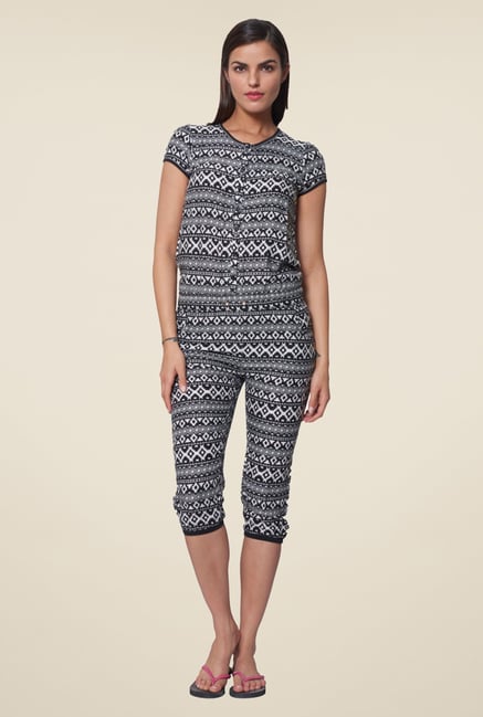 Sweet Dreams Jet Black Printed Capri Set Sweet Dreams Jet Black Printed Capri Set
