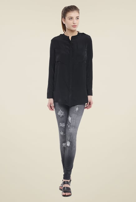 Avirate Black Solid Top Avirate Black Solid Top