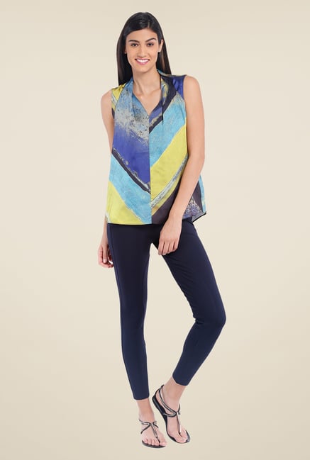 Avirate Multicolor Printed Top Avirate Multicolor Printed Top