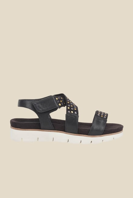 La Briza Black Cross Strap Sandals La Briza Black Cross Strap Sandals