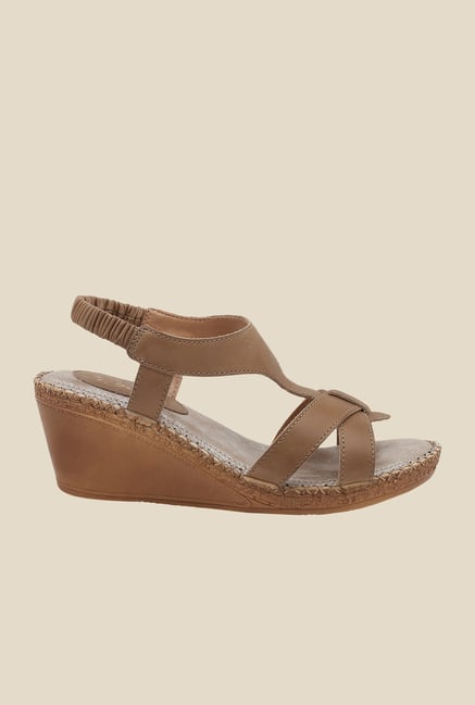 La Briza Dark Beige Back Strap Sandals La Briza Dark Beige Back Strap Sandals