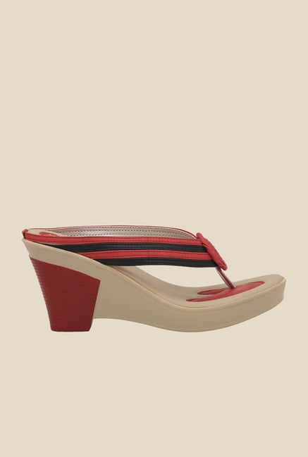 La Briza Red Thong Wedges La Briza Red Thong Wedges
