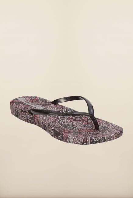 Ipanema Black Thong Flip Flops Ipanema Black Thong Flip Flops