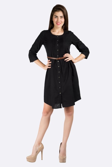 109 F Black Solid Dress 109 F Black Solid Dress