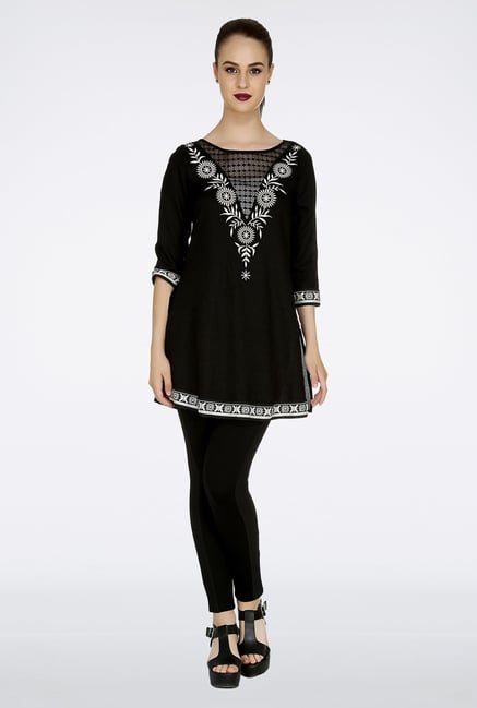 Fusion Beats Black Printed Tunic Fusion Beats Black Printed Tunic