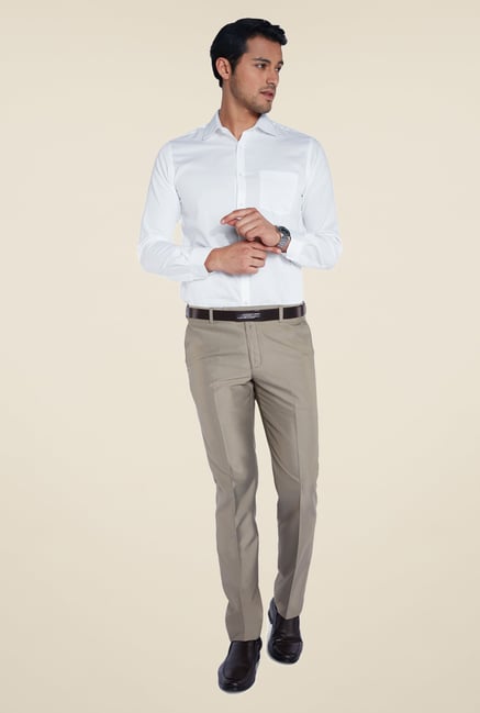 Park Avenue White Solid Cotton Shirt Park Avenue White Solid Cotton Shirt