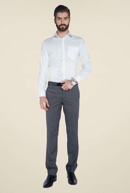 Park Avenue White Solid Cotton Shirt Park Avenue White Solid Cotton Shirt