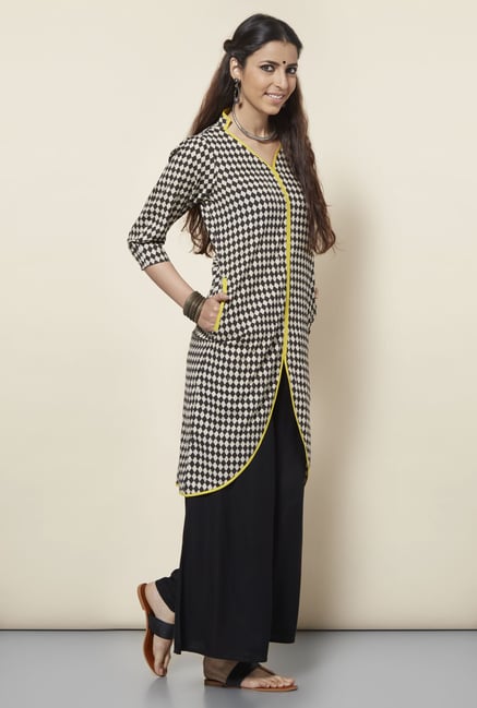 Okhai Black Printed Kurta Okhai Black Printed Kurta