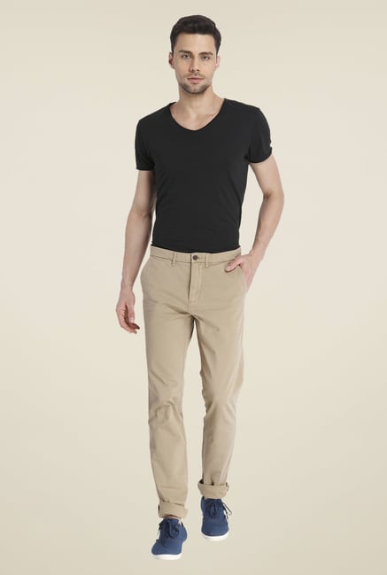 Jack & Jones Beige Solid Chinos Jack & Jones Beige Solid Chinos
