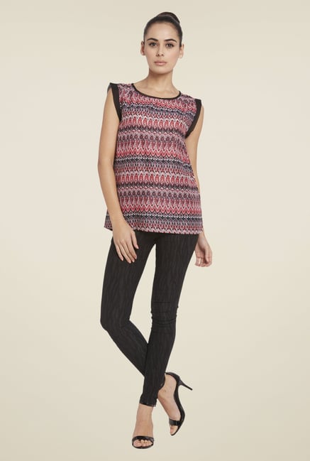 Globus Multicolor Printed Round Neck Sleeveless Top Globus Multicolor Printed Round Neck Sleeveless Top
