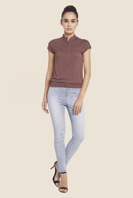 Globus Maroon Geometric Print Top Globus Maroon Geometric Print Top